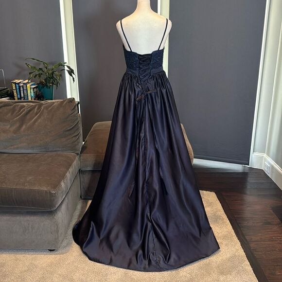 Women’s Blue Full Length Satin Lace Appliqué Party Prom Formal Dress Size 2 NWOT - Picture 5 of 11